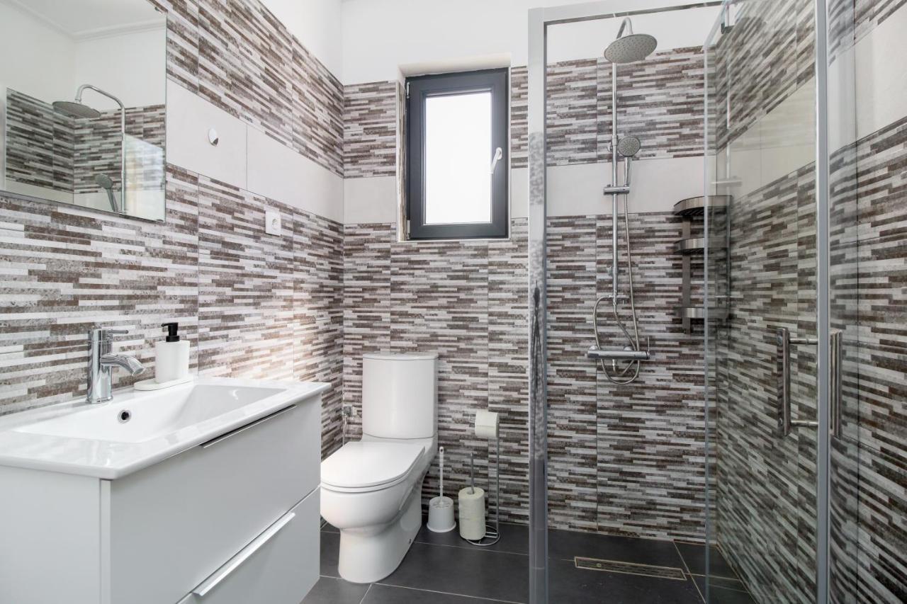 Zola Guest House Oradea Luaran gambar